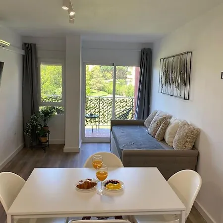Alucinante Apt. Con Vistas, Piscinas Y Recepcion 24 Hs. Apartment Benalmadena
