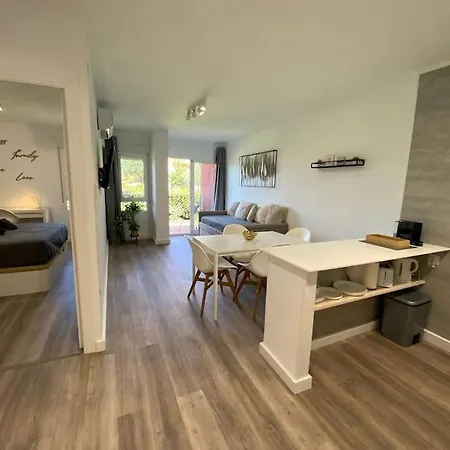 Alucinante Apt. Con Vistas, Piscinas Y Recepcion 24 Hs. Appartement